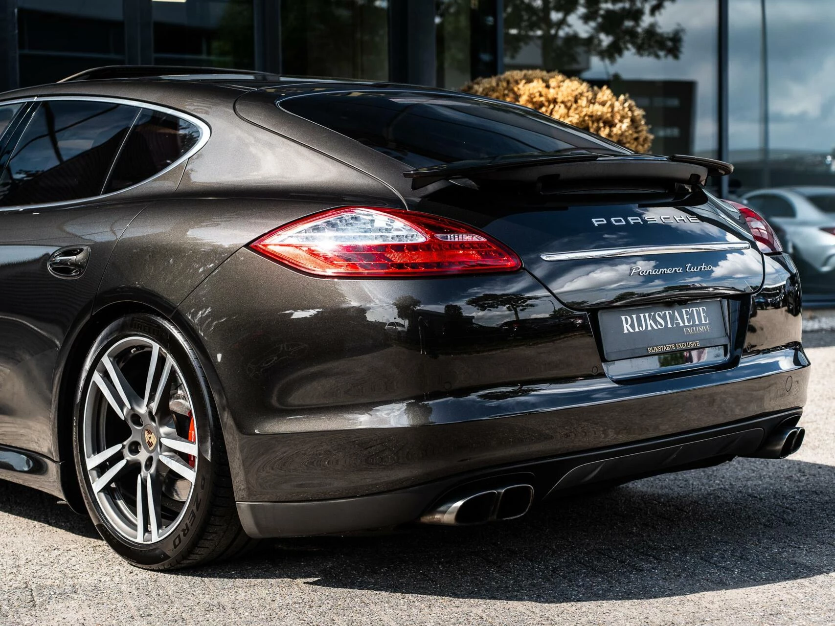 Hoofdafbeelding Porsche Panamera