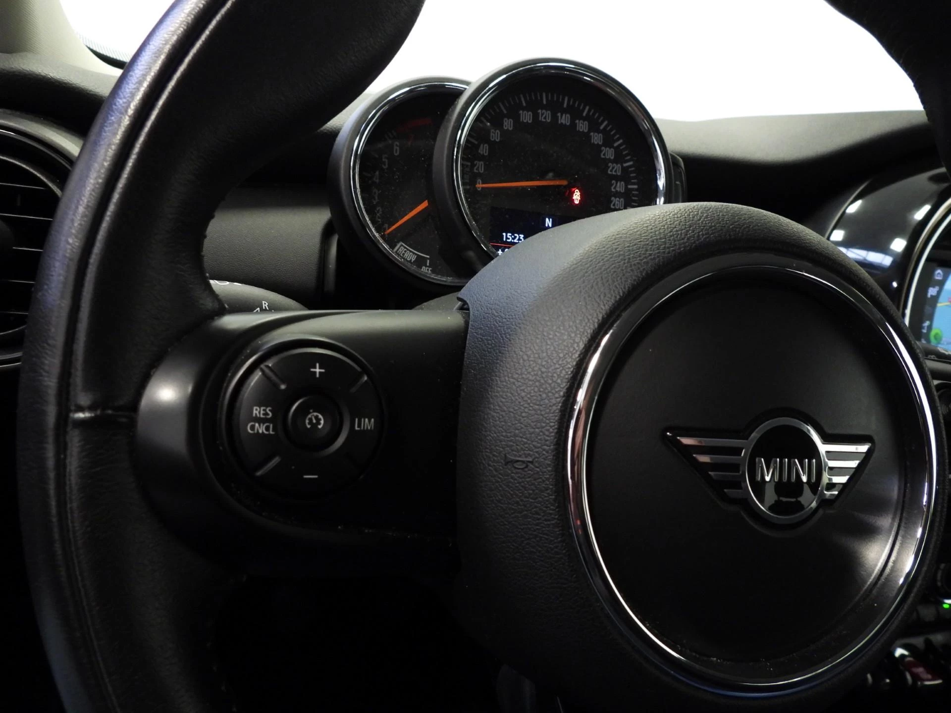 Hoofdafbeelding MINI One