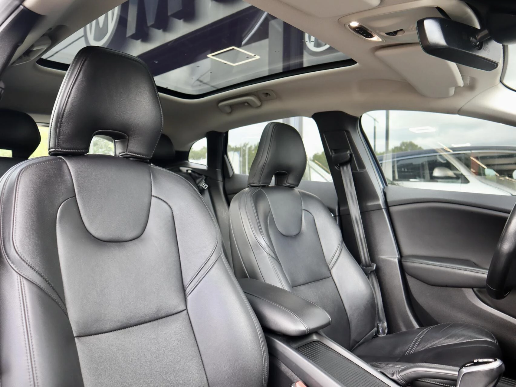 Hoofdafbeelding Volvo V40