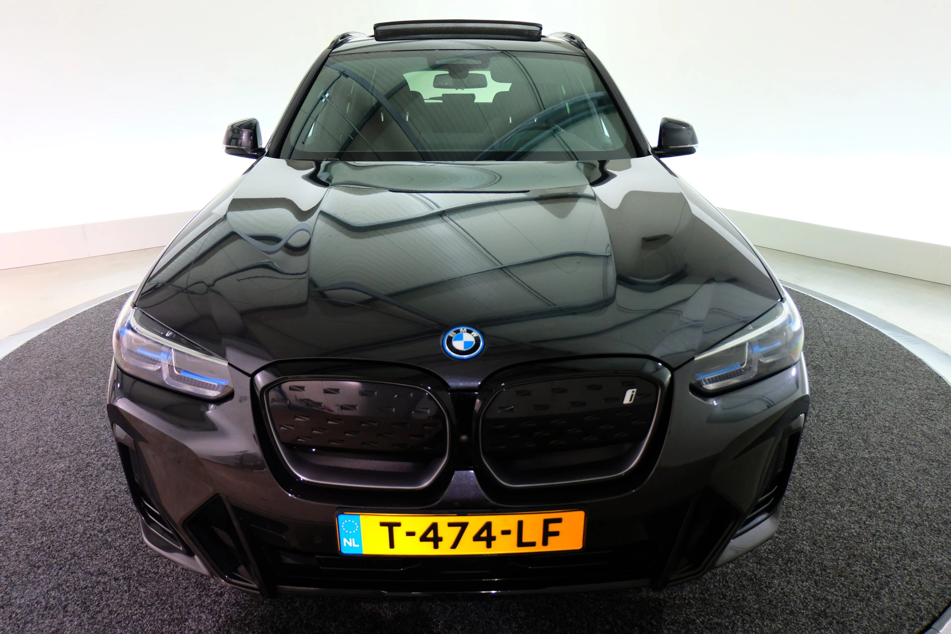 Hoofdafbeelding BMW iX3