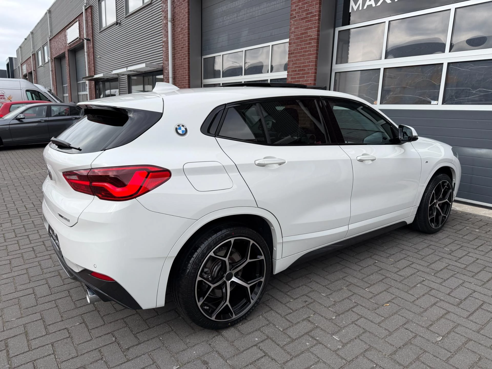 Hoofdafbeelding BMW X2