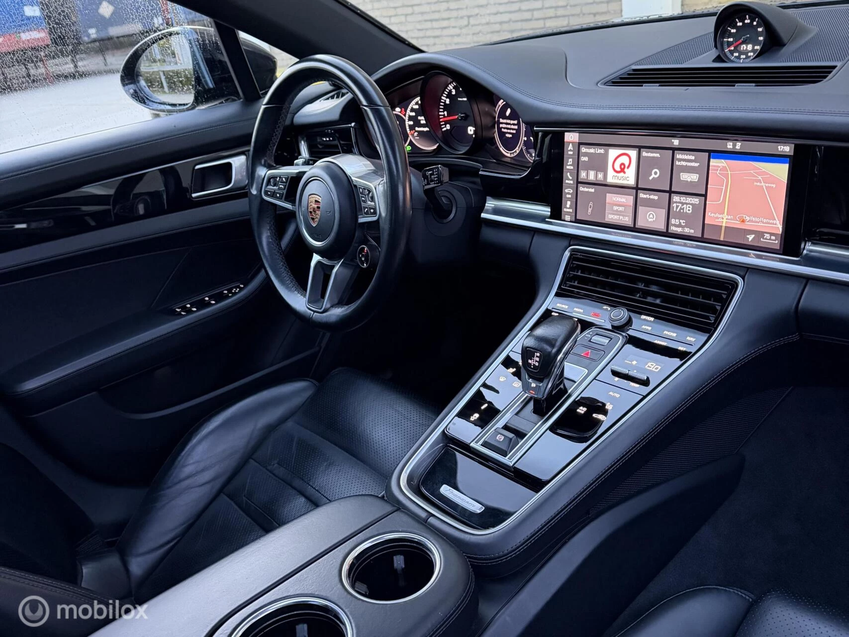 Hoofdafbeelding Porsche Panamera