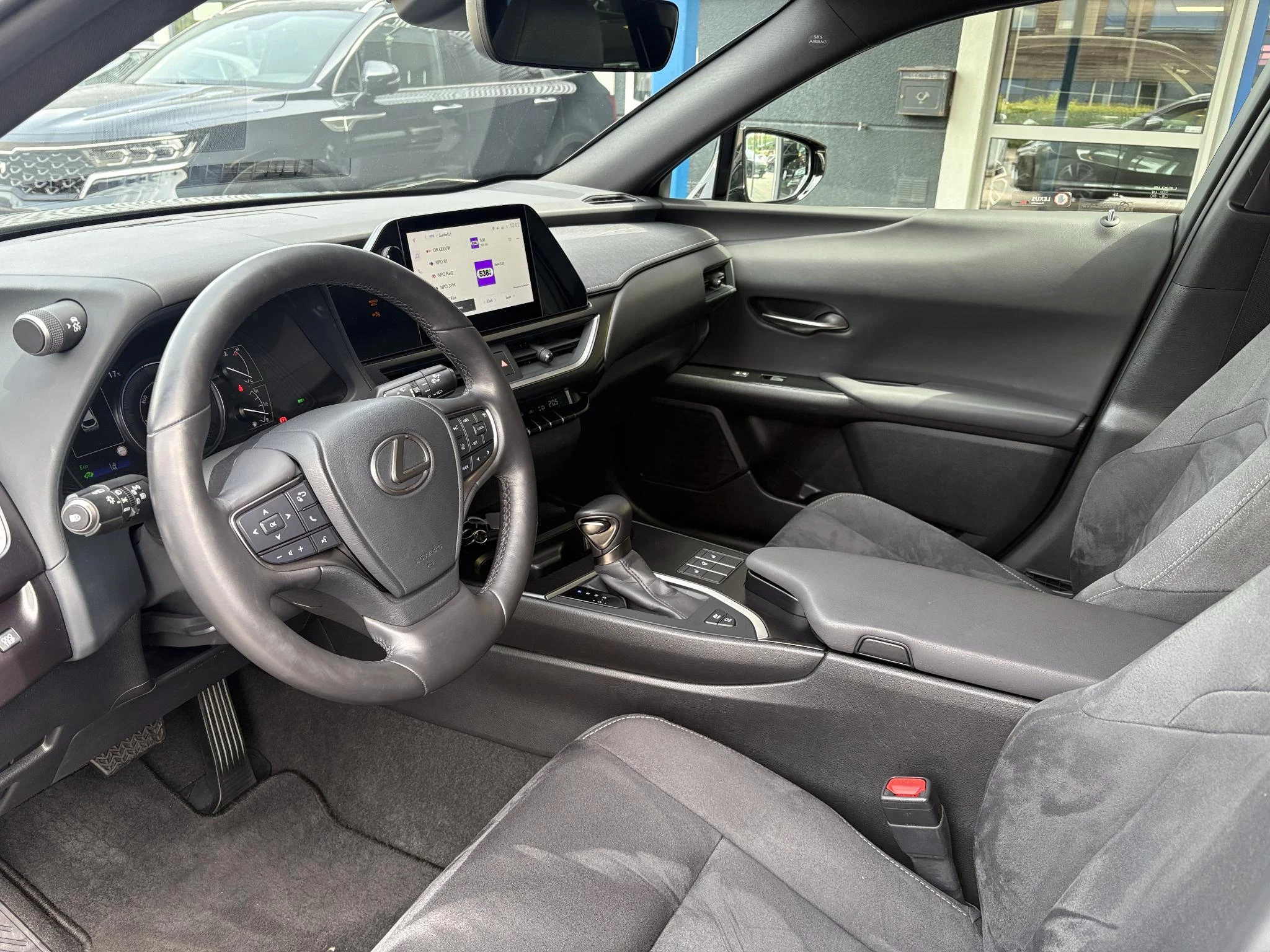 Hoofdafbeelding Lexus UX