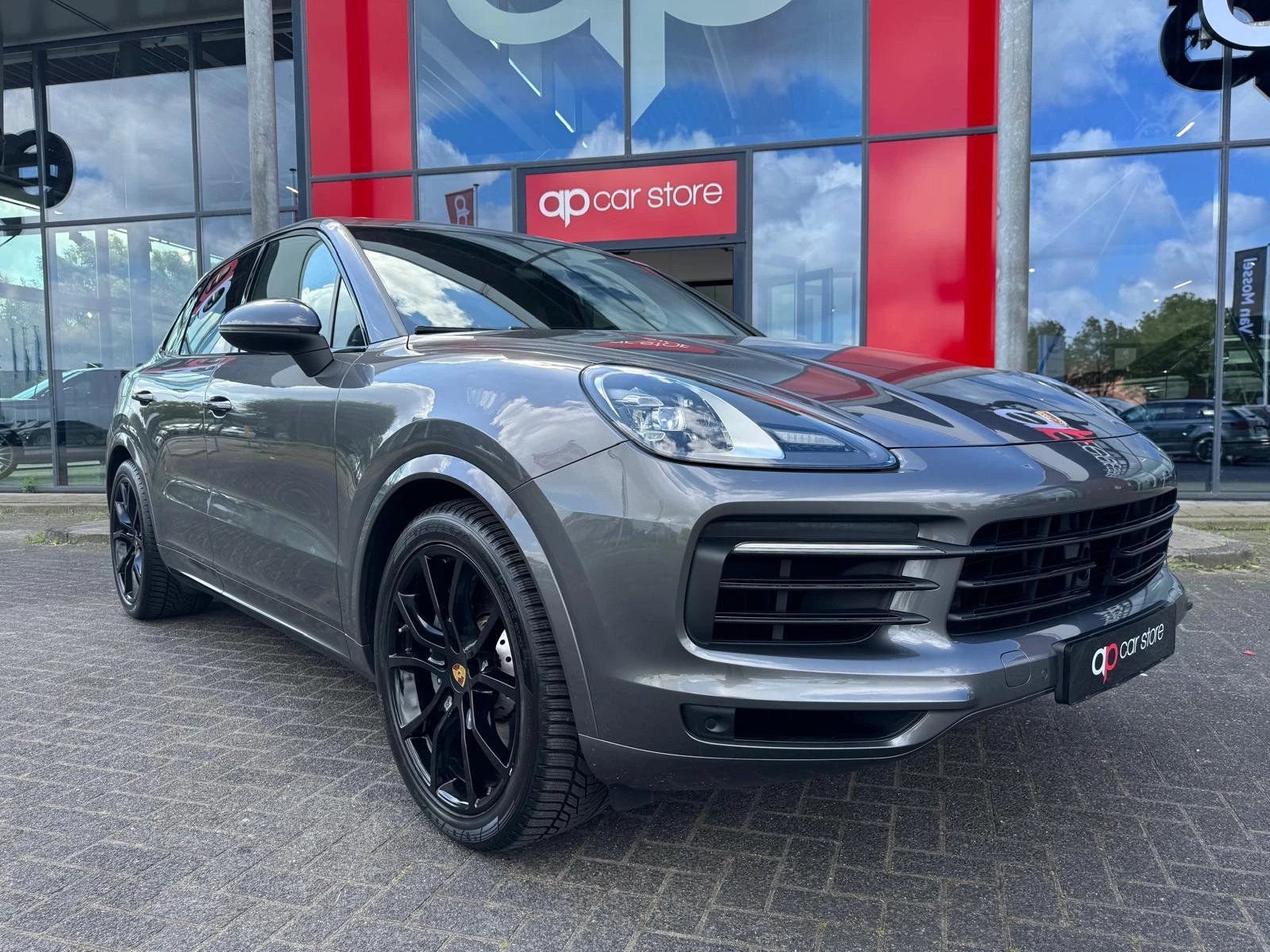 Hoofdafbeelding Porsche Cayenne