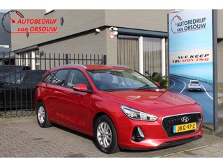 Hoofdafbeelding Hyundai i30 Hyundai i30 Wagon 1.0 T-GDI Comfort Led Airco Cruise C. Lmv Pdc