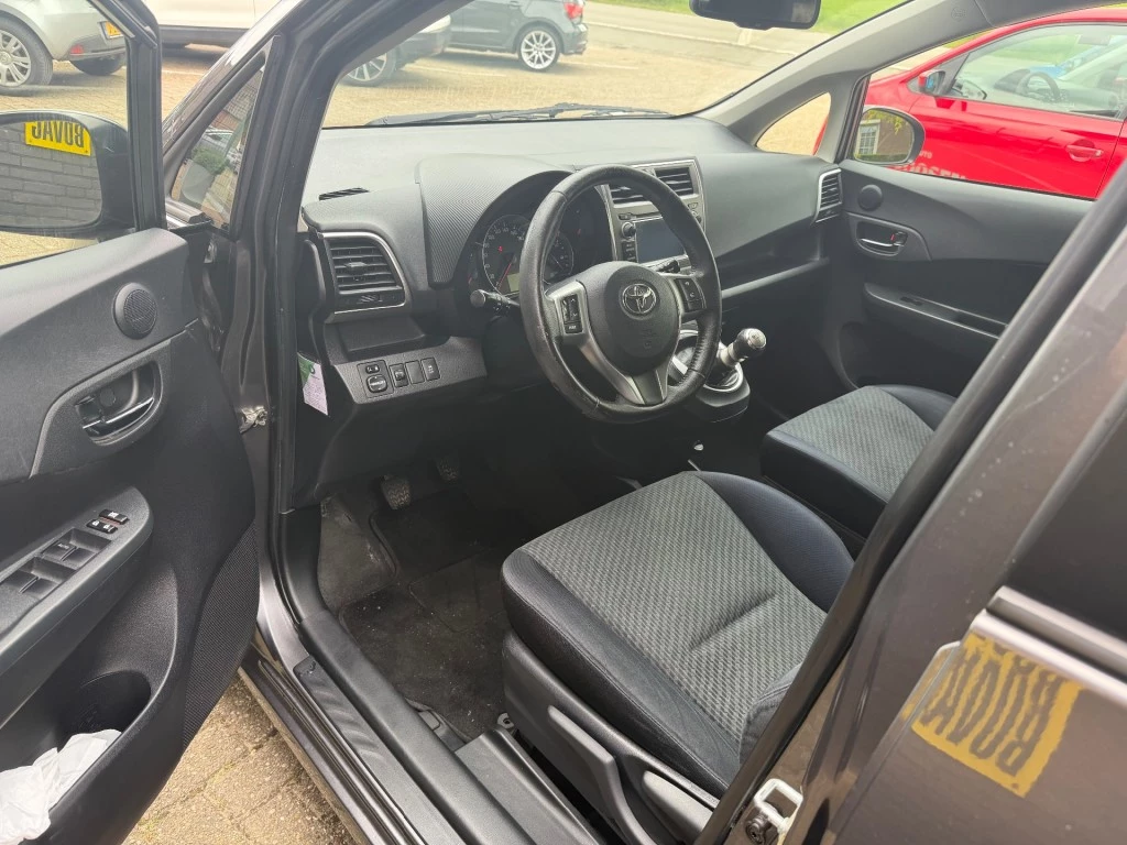 Hoofdafbeelding Toyota Verso-S