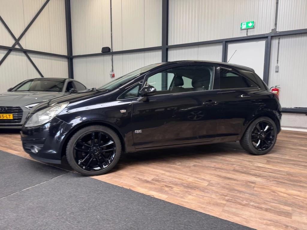 Hoofdafbeelding Opel Corsa