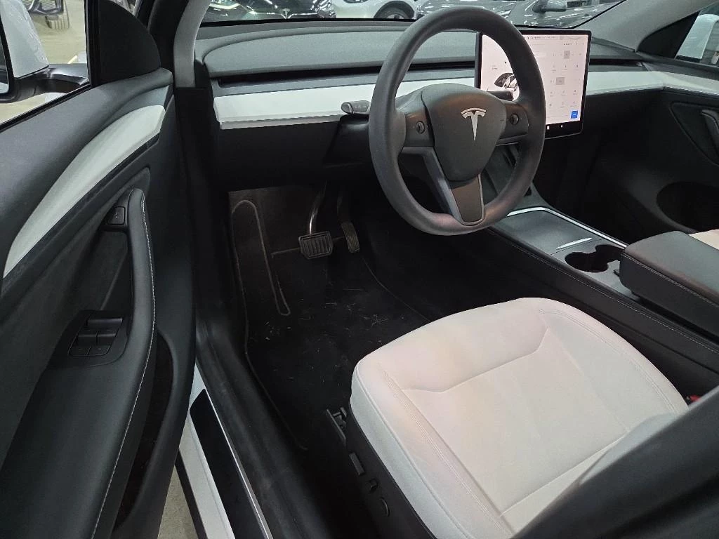 Hoofdafbeelding Tesla Model Y