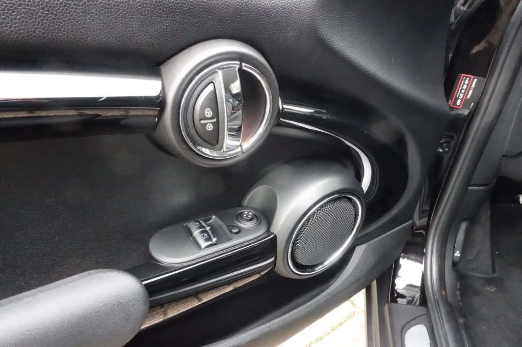 Hoofdafbeelding MINI One