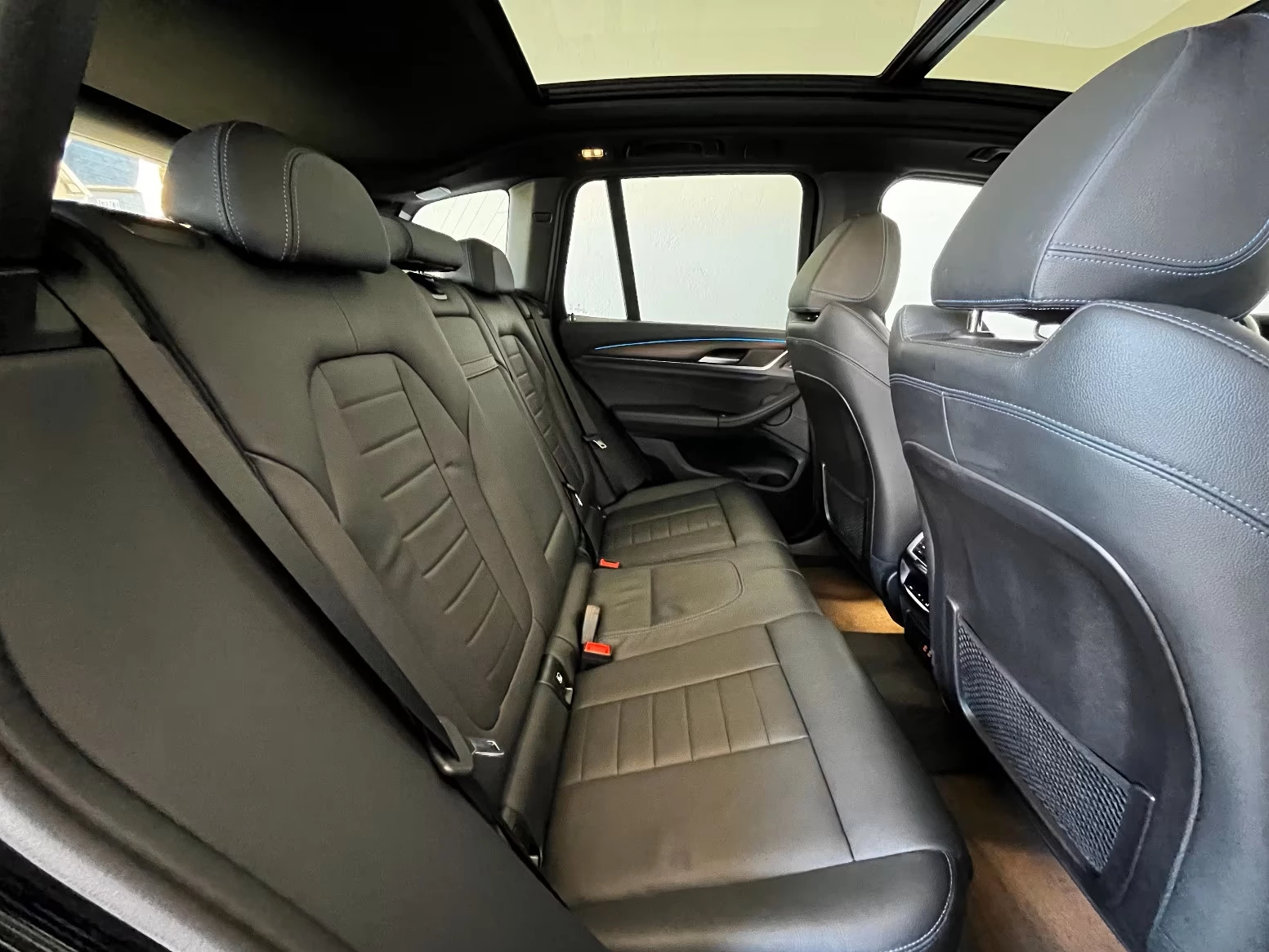 Hoofdafbeelding BMW iX3