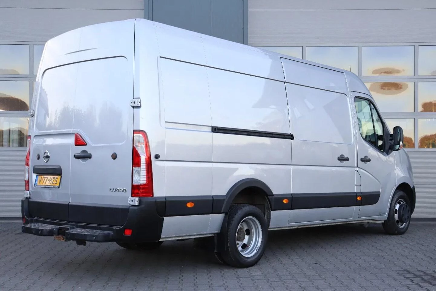 Hoofdafbeelding Nissan NV400