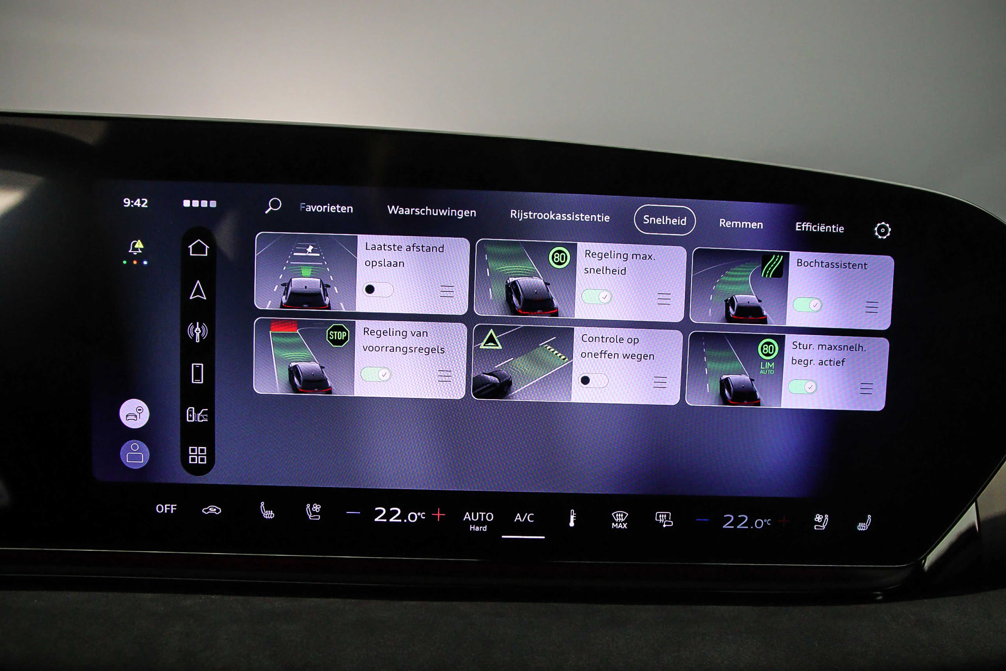Hoofdafbeelding Audi A6 Avant e-tron