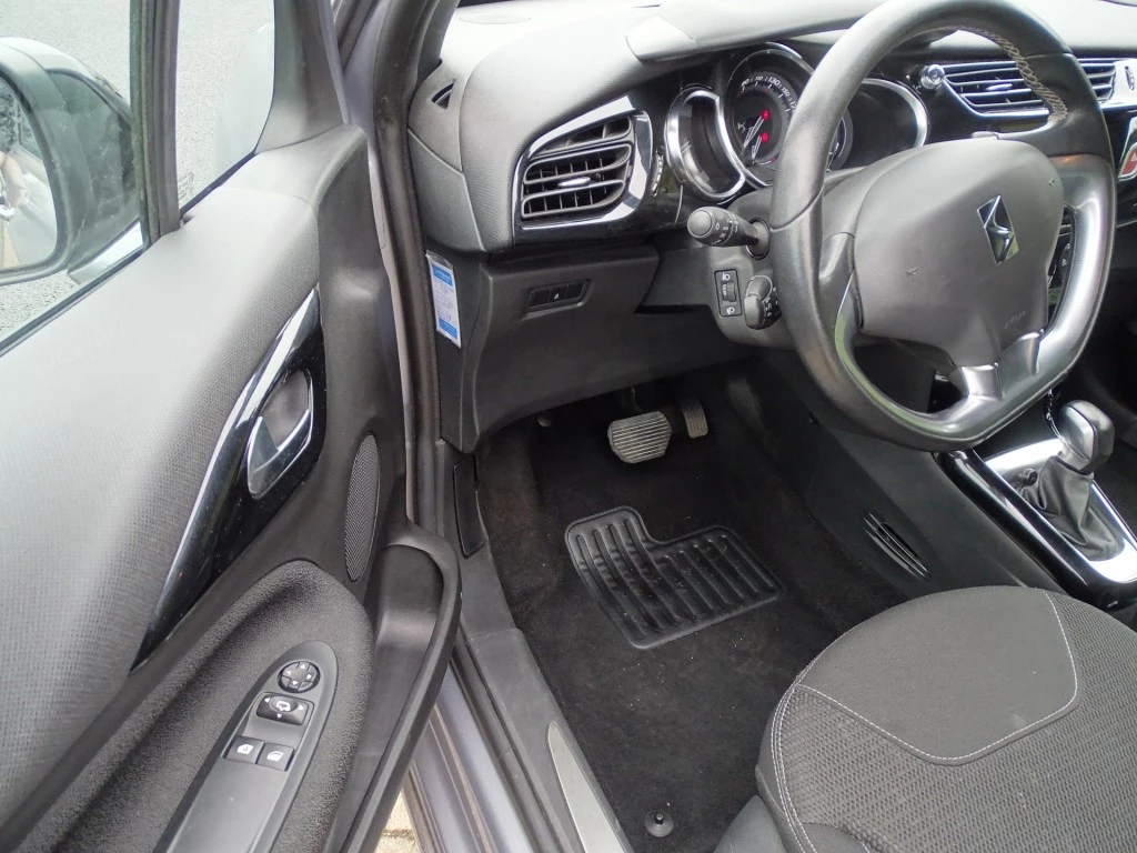 Hoofdafbeelding DS DS 3