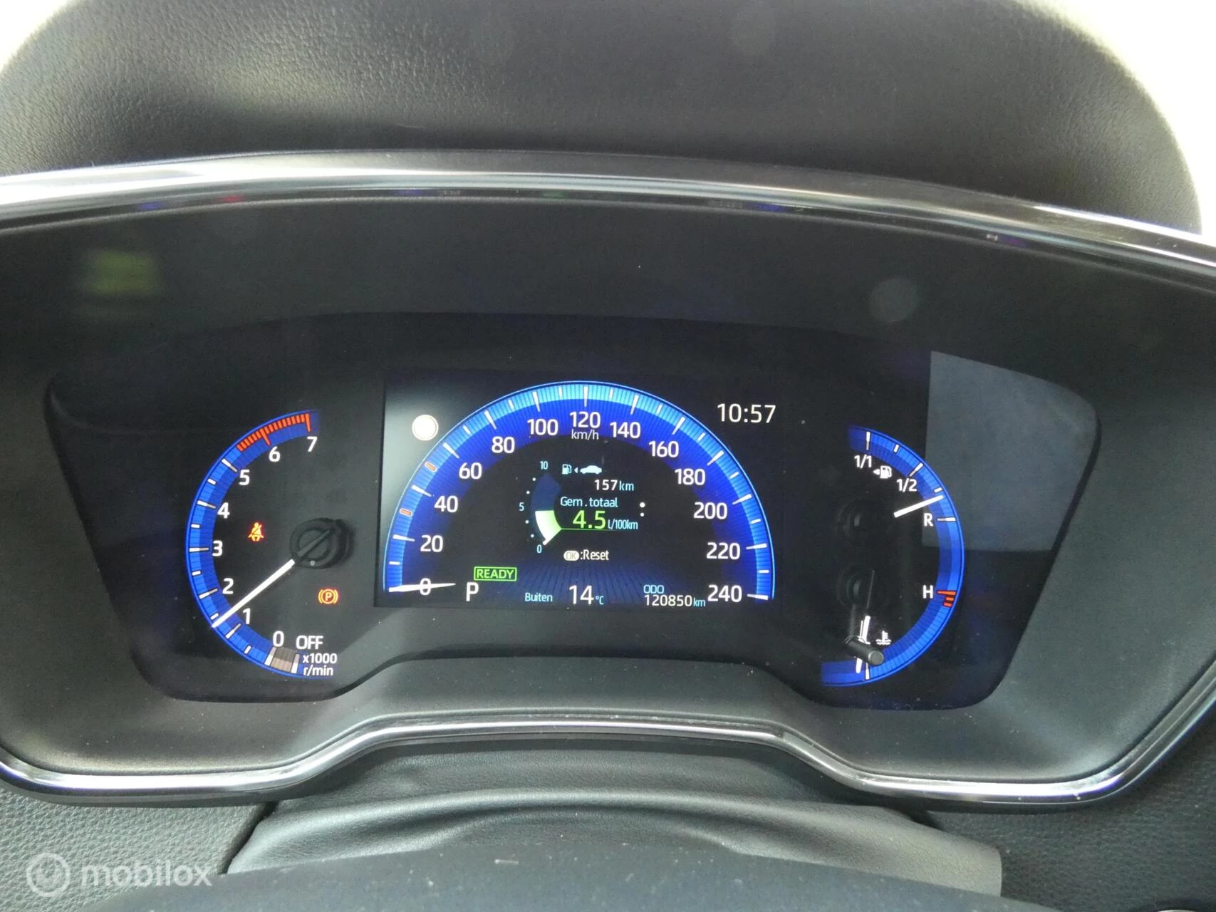 Hoofdafbeelding Toyota Corolla