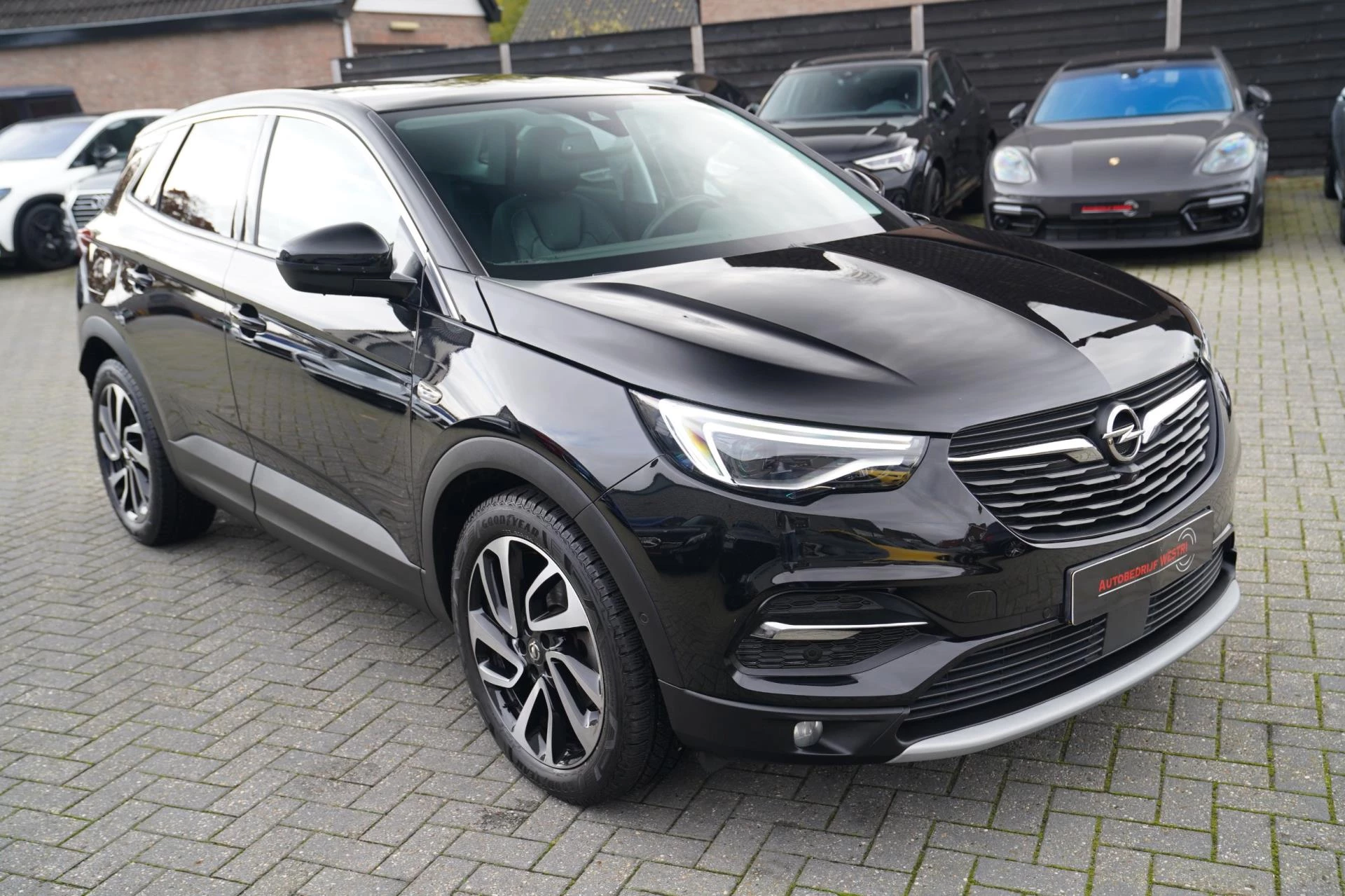 Hoofdafbeelding Opel Grandland X