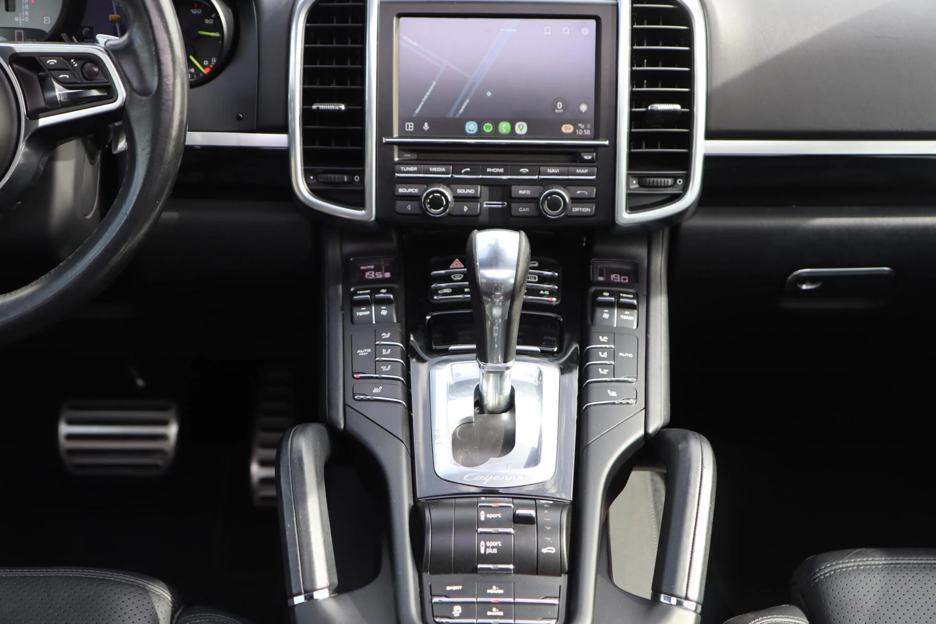 Hoofdafbeelding Porsche Cayenne