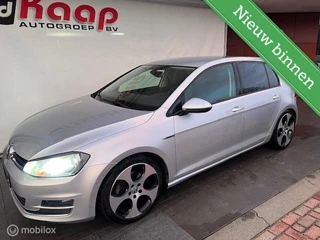 Volkswagen Golf 1.4 TSI ACT Highline R-line