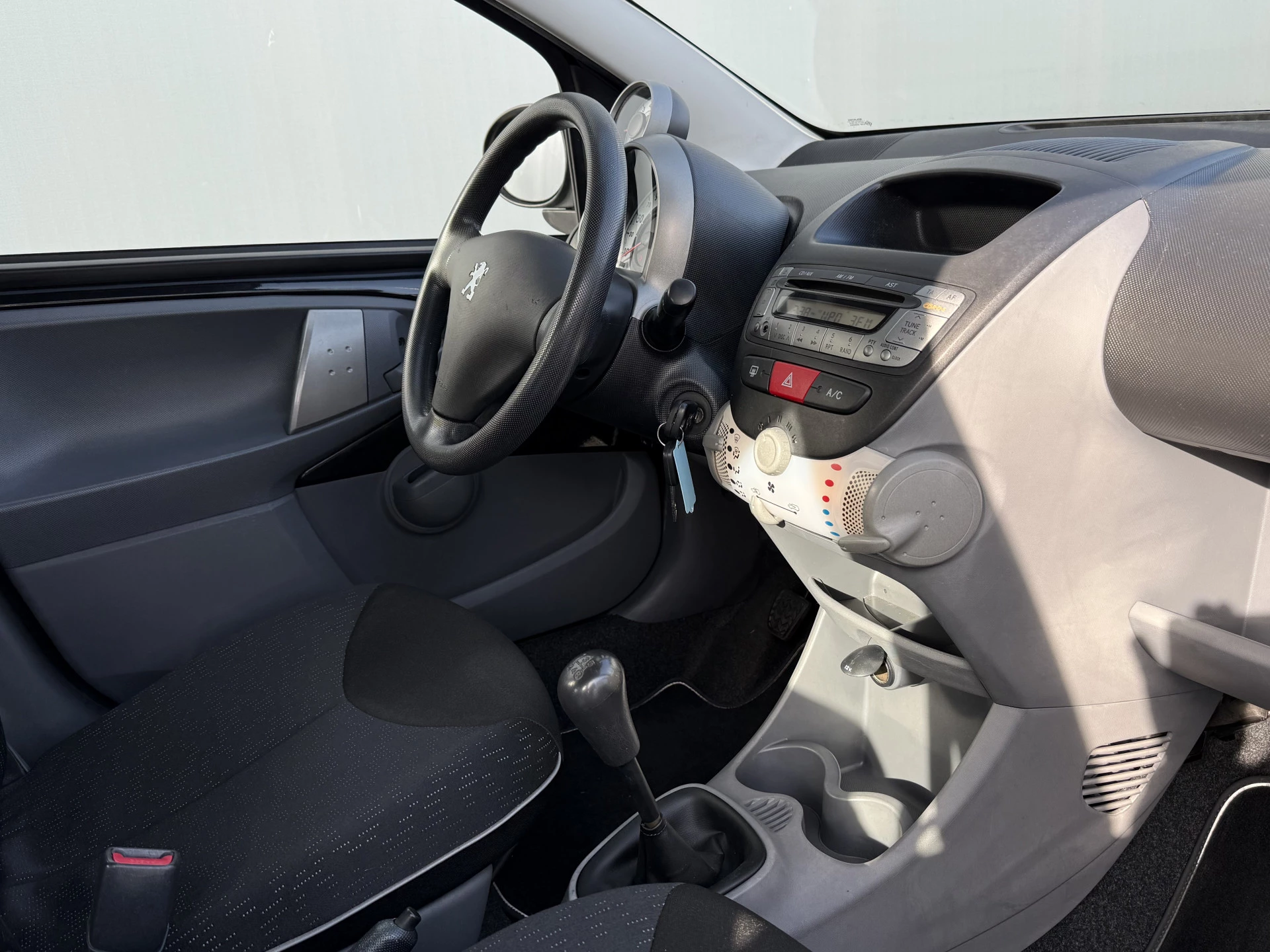 Hoofdafbeelding Peugeot 107