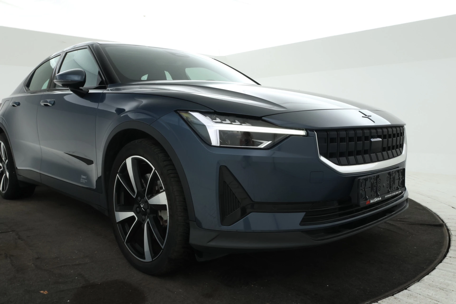 Hoofdafbeelding Polestar 2
