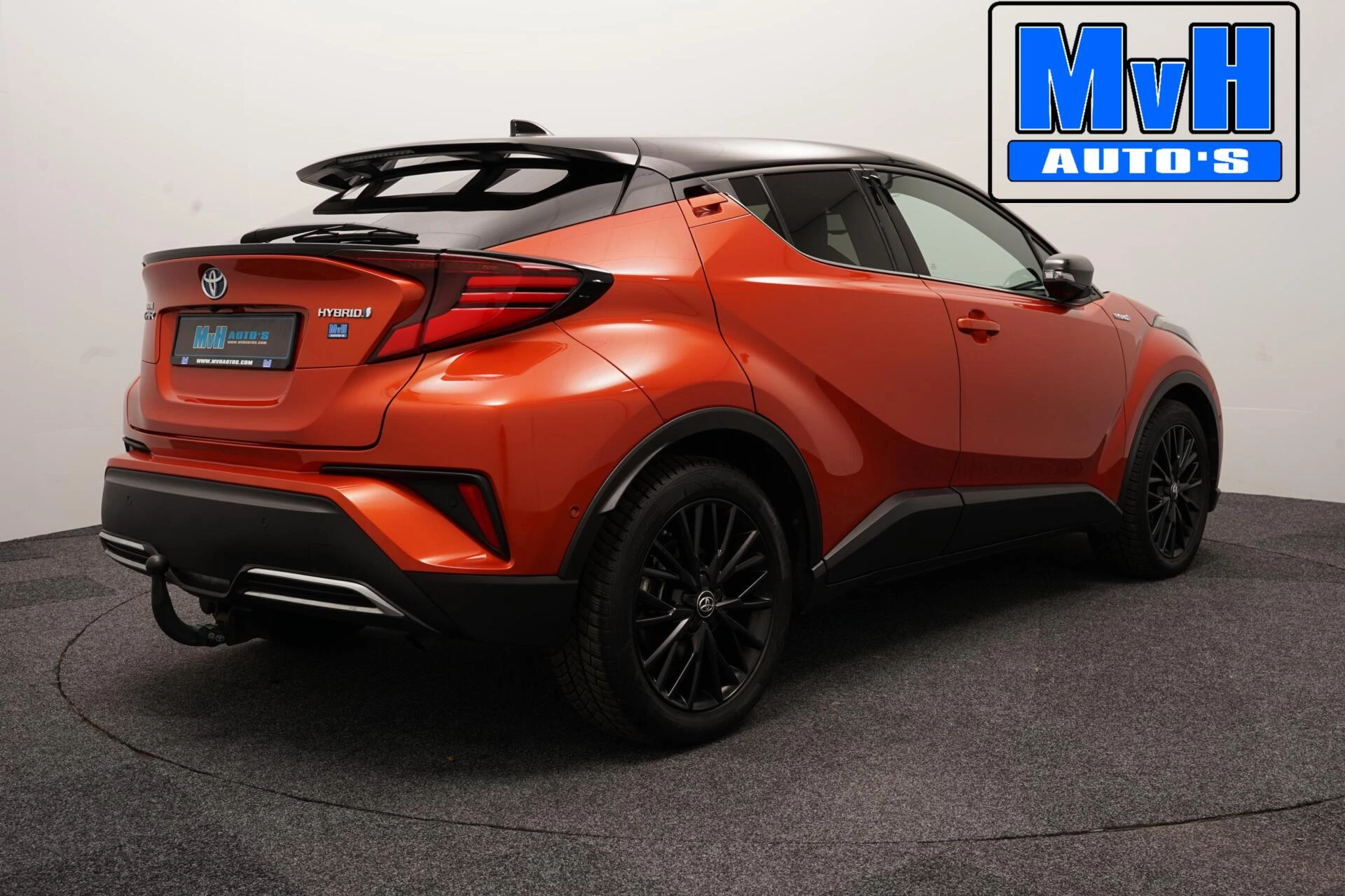Hoofdafbeelding Toyota C-HR