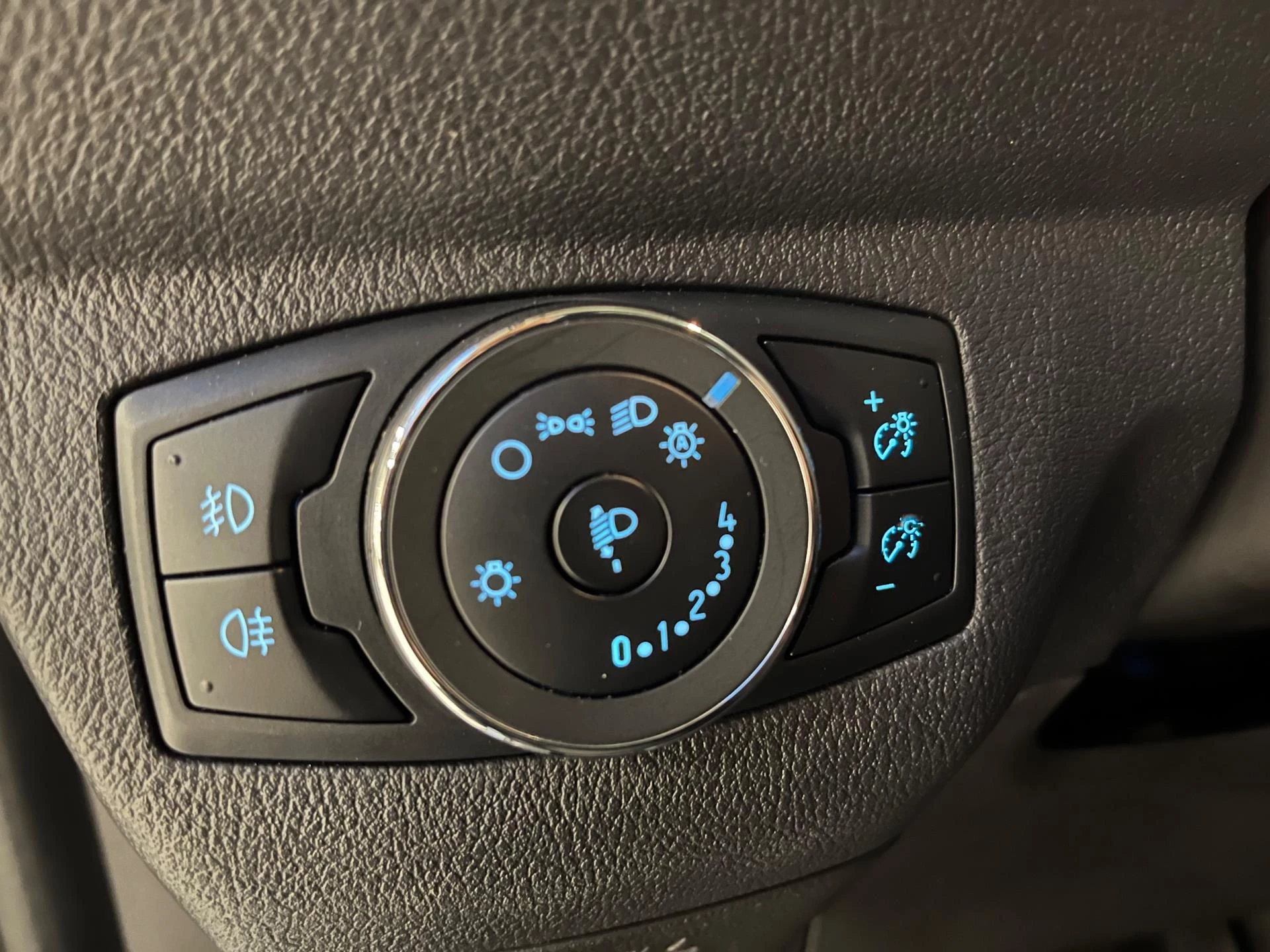 Hoofdafbeelding Ford Transit Courier