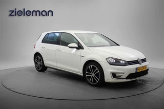 Volkswagen Golf 1.4 TSI GTE - Carplay, Navi, Cruise, Clima, PDC