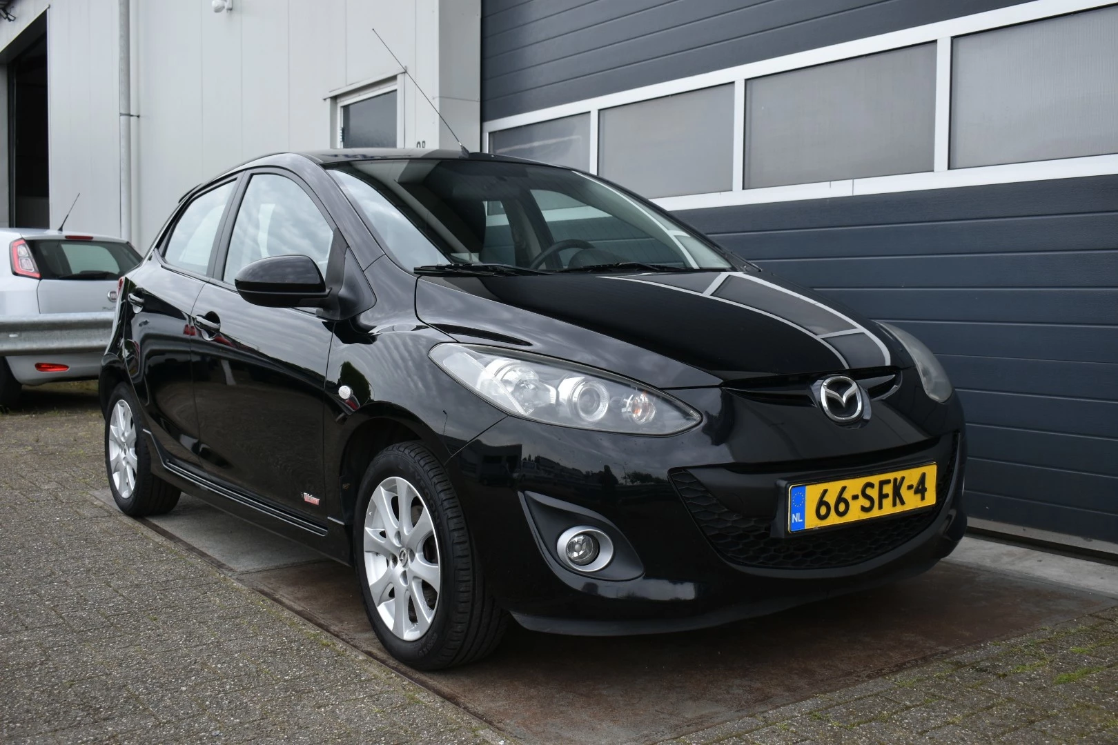 Hoofdafbeelding Mazda 2