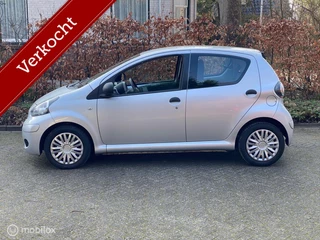 Toyota Aygo 1.0-12V Comfort 5drs zeer zuinig 109 dkm !!