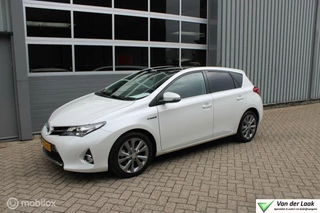 Toyota Auris 1.8 Hybrid Lease | Panoramadak | Parelmoerlak.