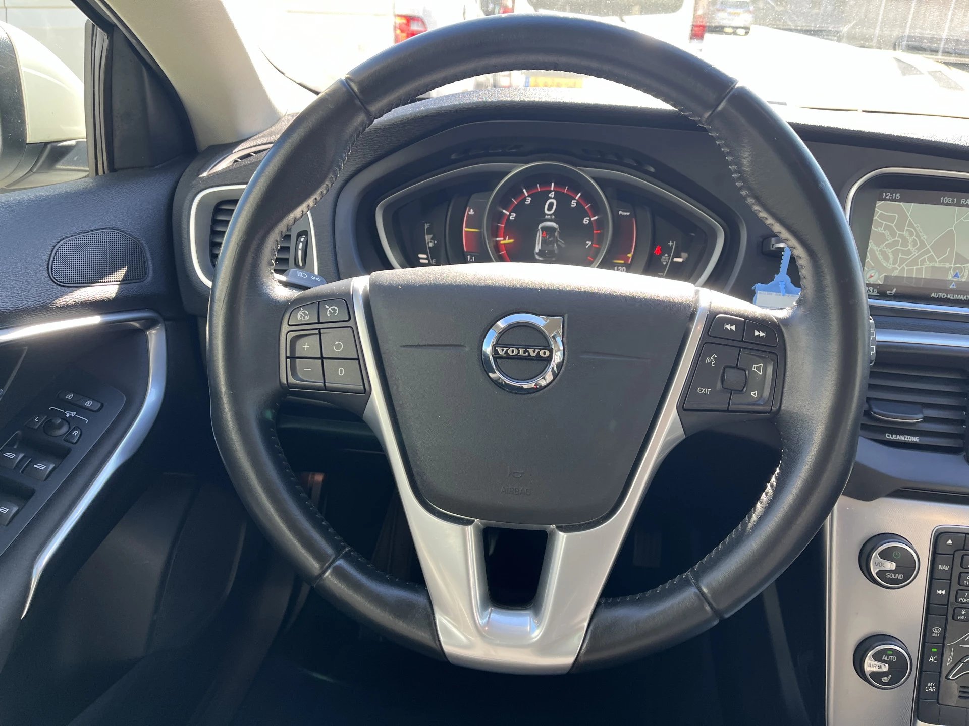 Hoofdafbeelding Volvo V40