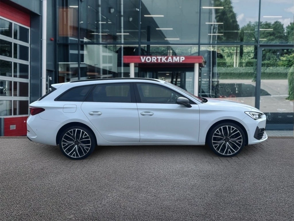 Hoofdafbeelding CUPRA Leon Sportstourer