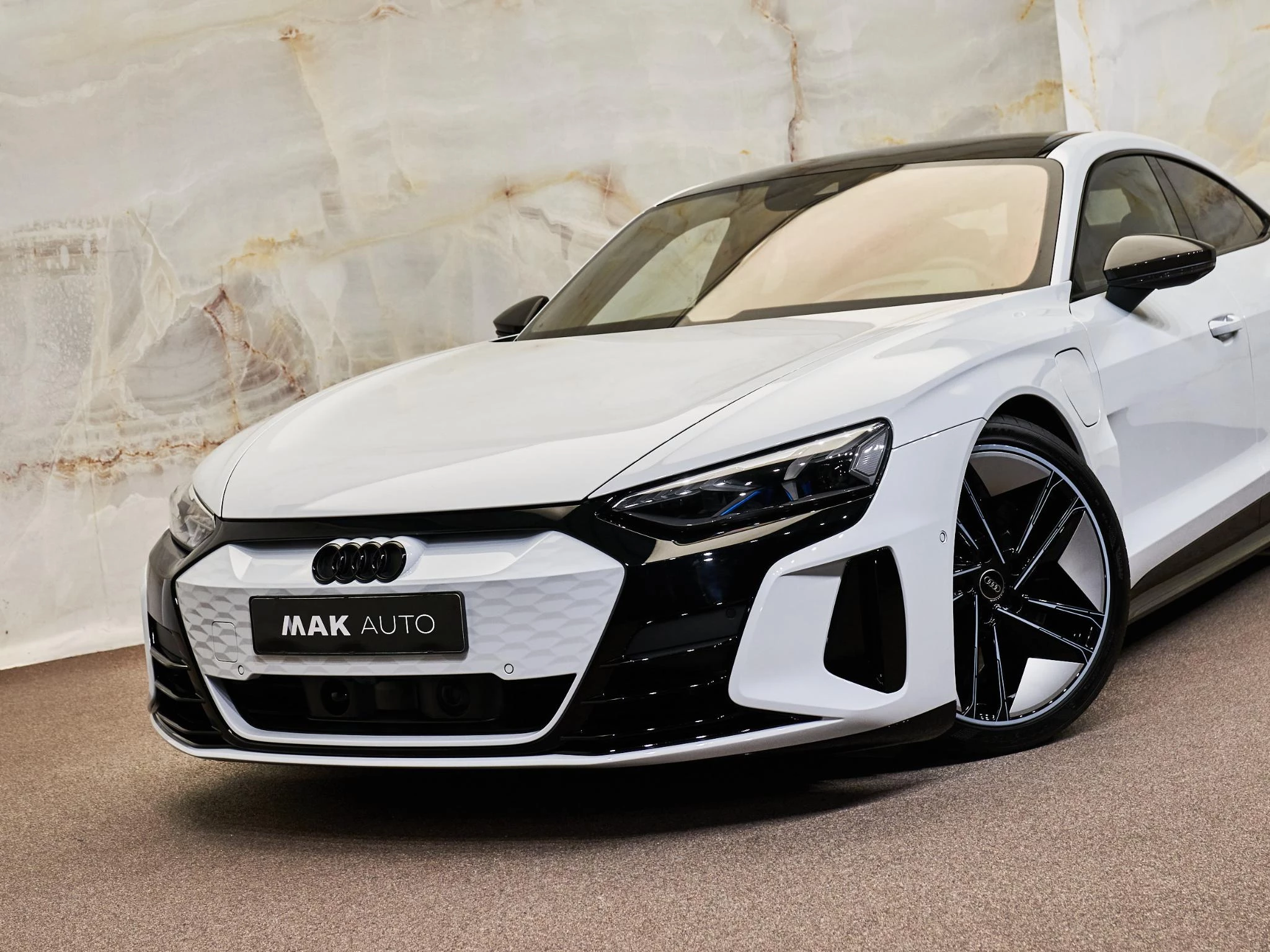 Hoofdafbeelding Audi e-tron GT