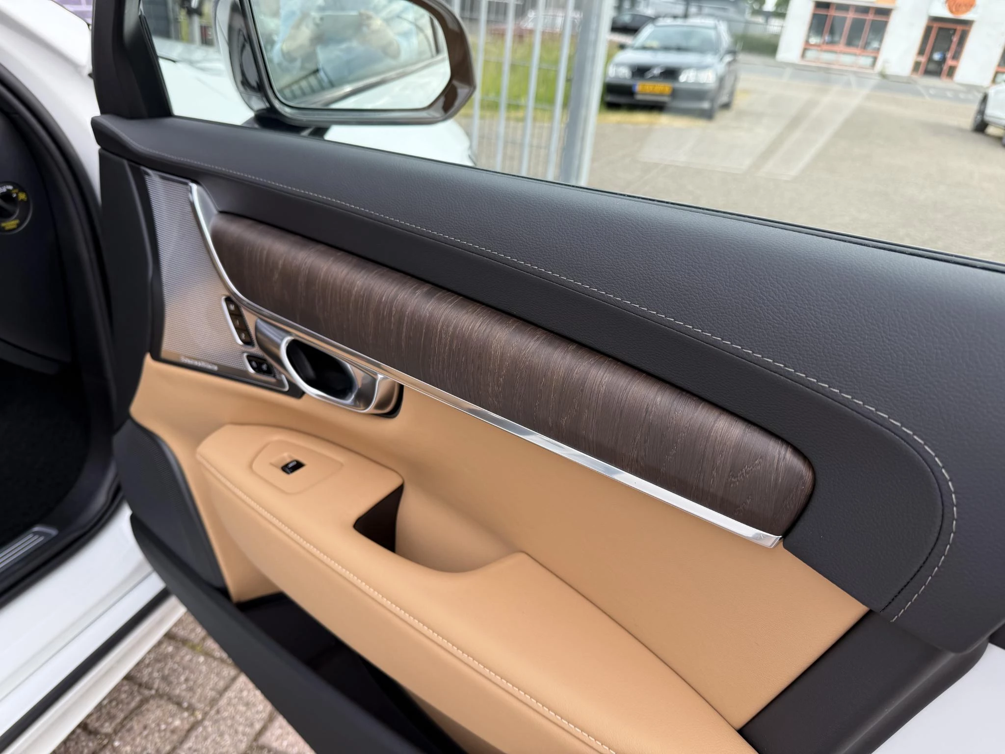 Hoofdafbeelding Volvo V90
