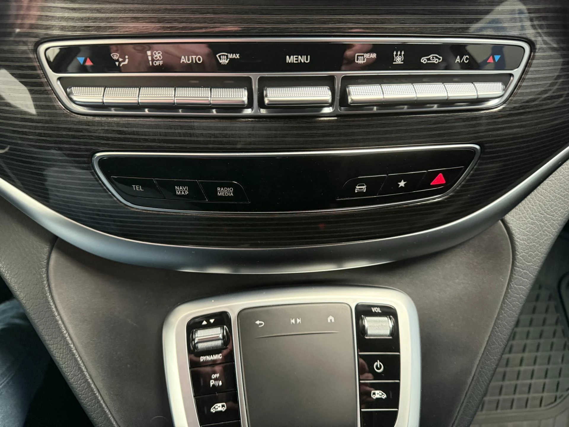 Hoofdafbeelding Mercedes-Benz EQV