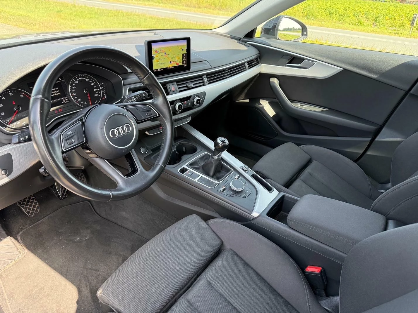 Hoofdafbeelding Audi A4