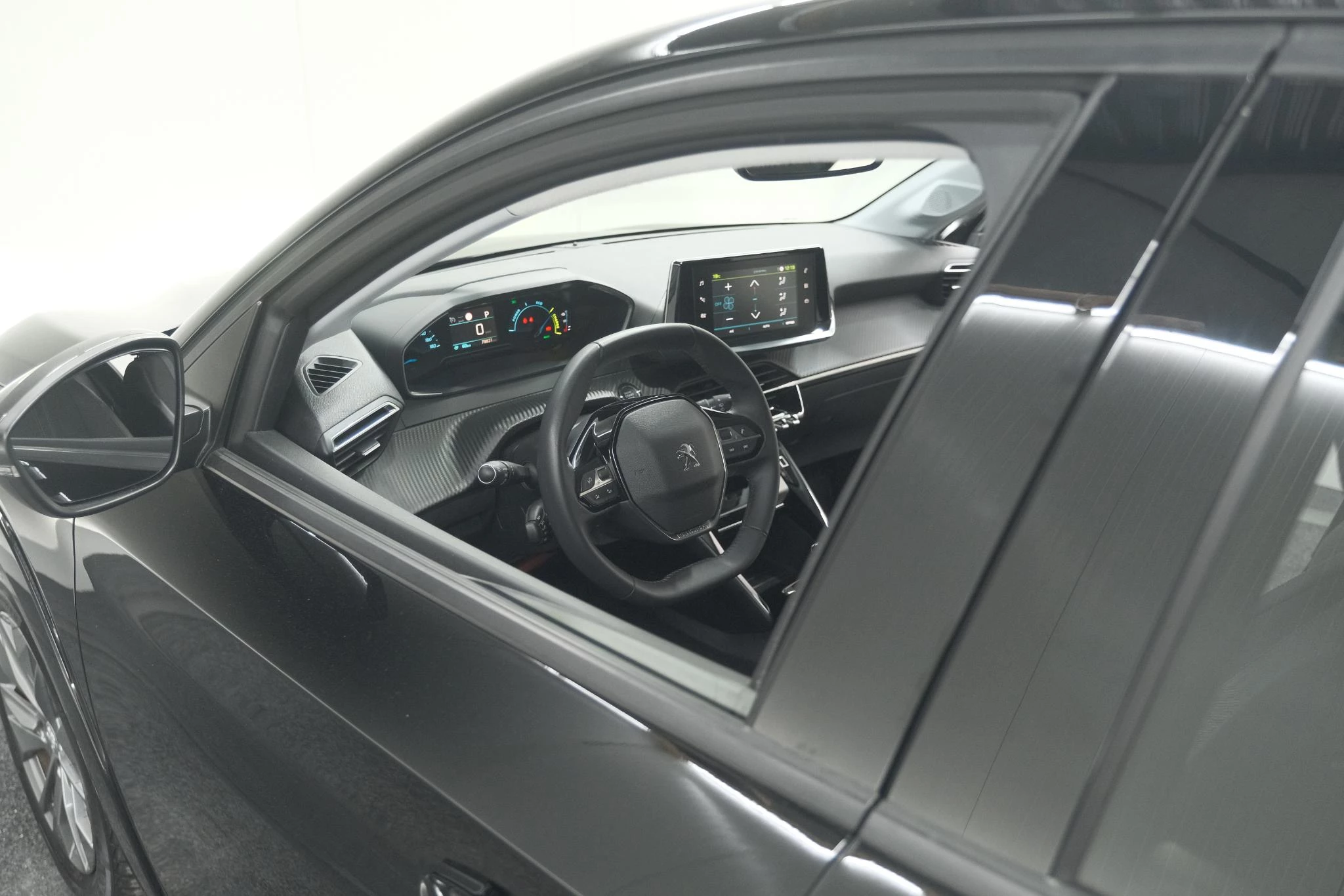 Hoofdafbeelding Peugeot e-208
