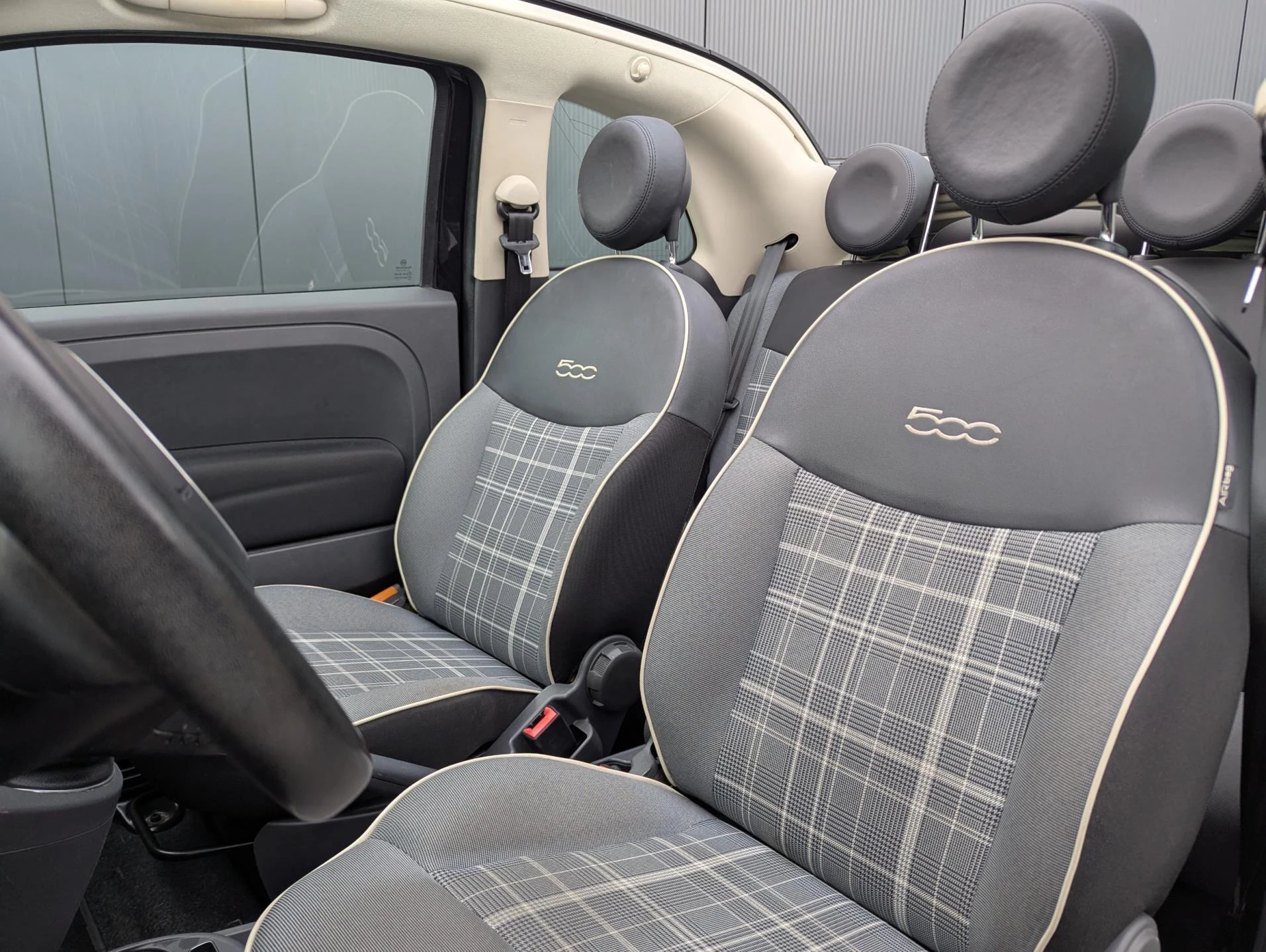 Hoofdafbeelding Fiat 500C
