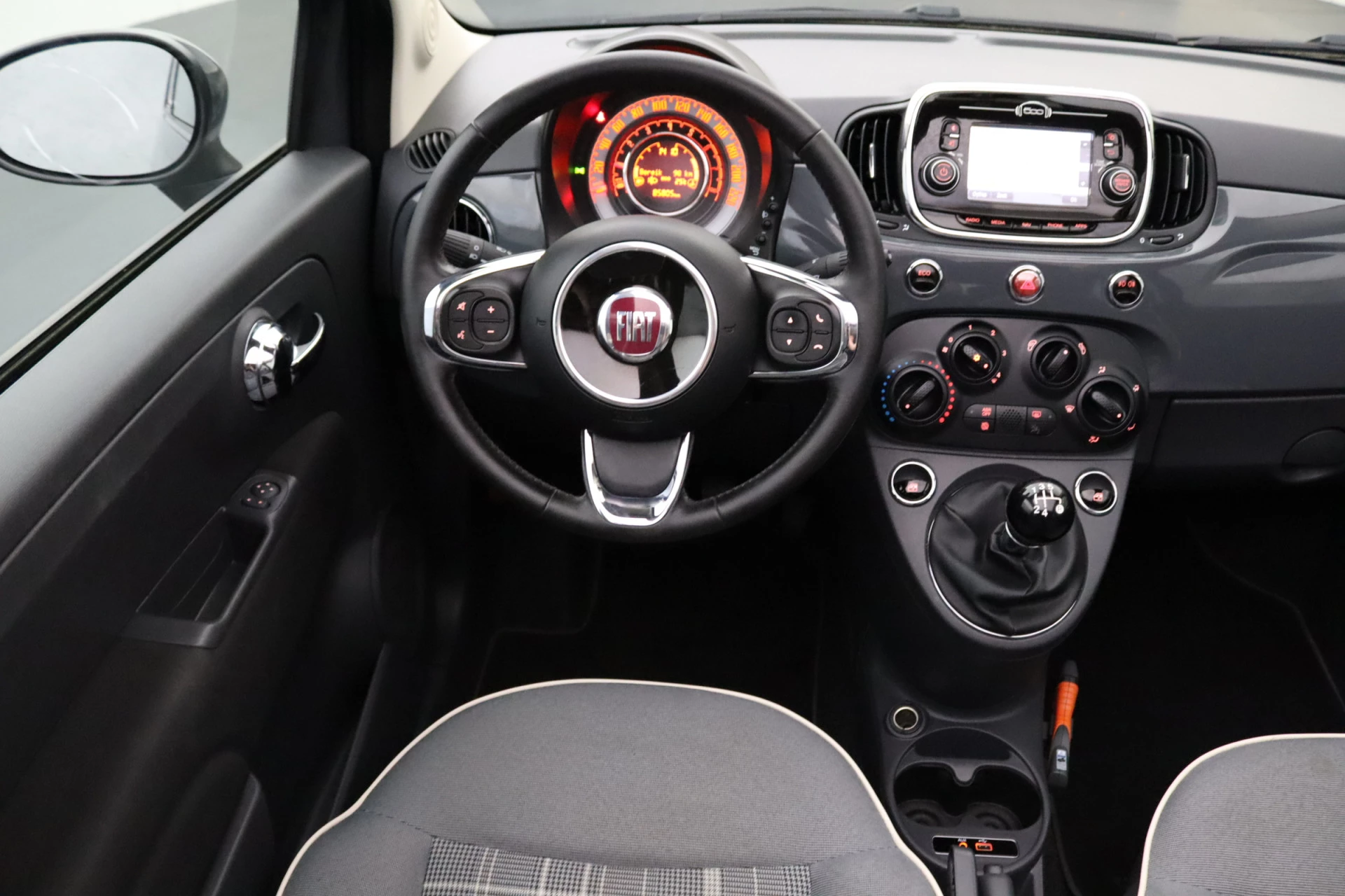 Hoofdafbeelding Fiat 500C