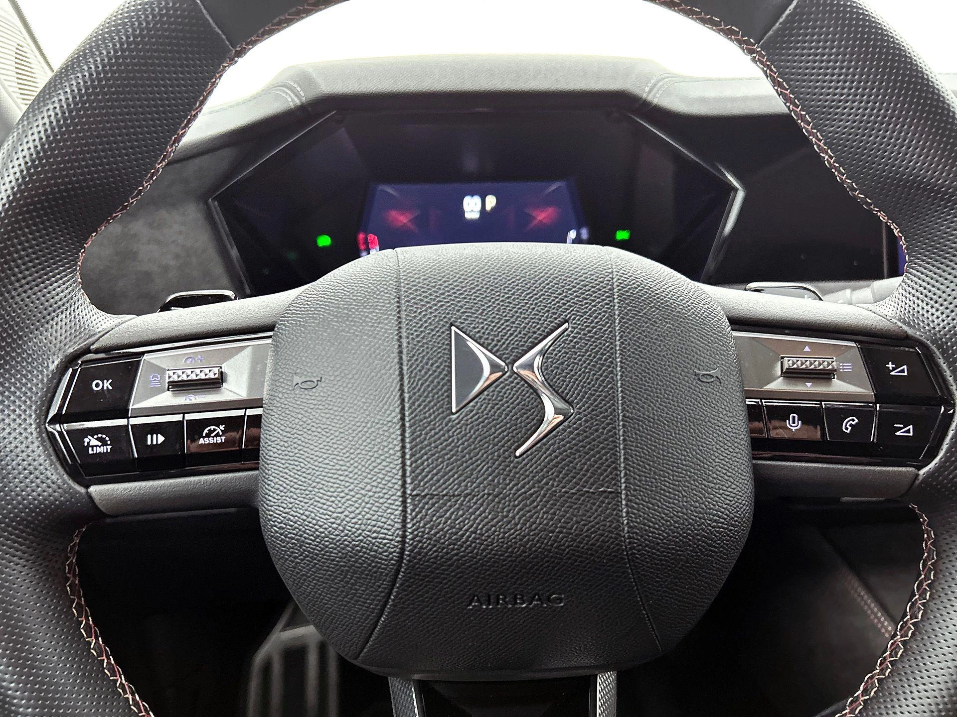 Hoofdafbeelding DS DS 4