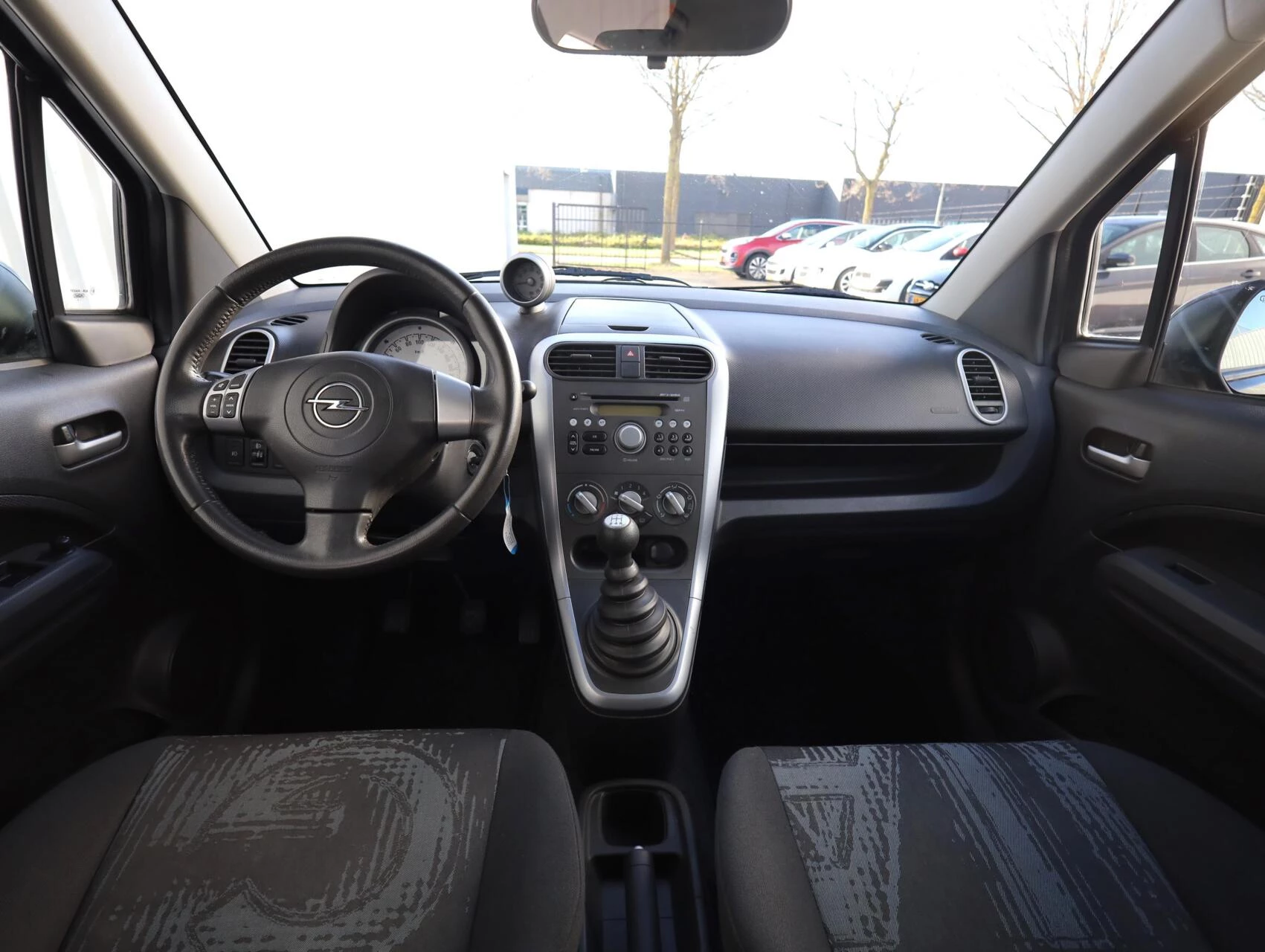 Hoofdafbeelding Opel Agila