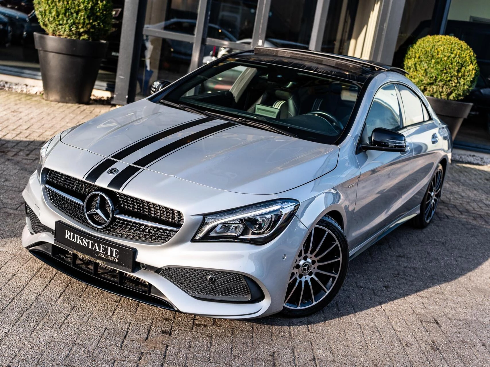 Hoofdafbeelding Mercedes-Benz CLA