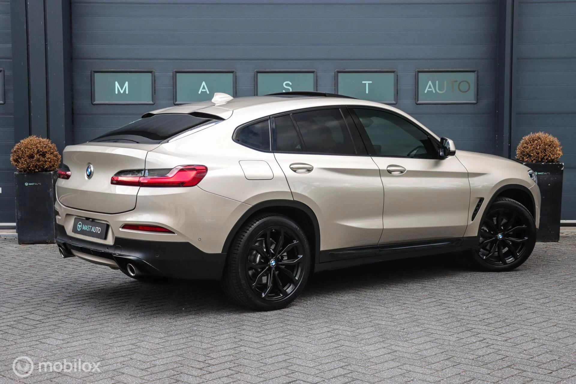Hoofdafbeelding BMW X4