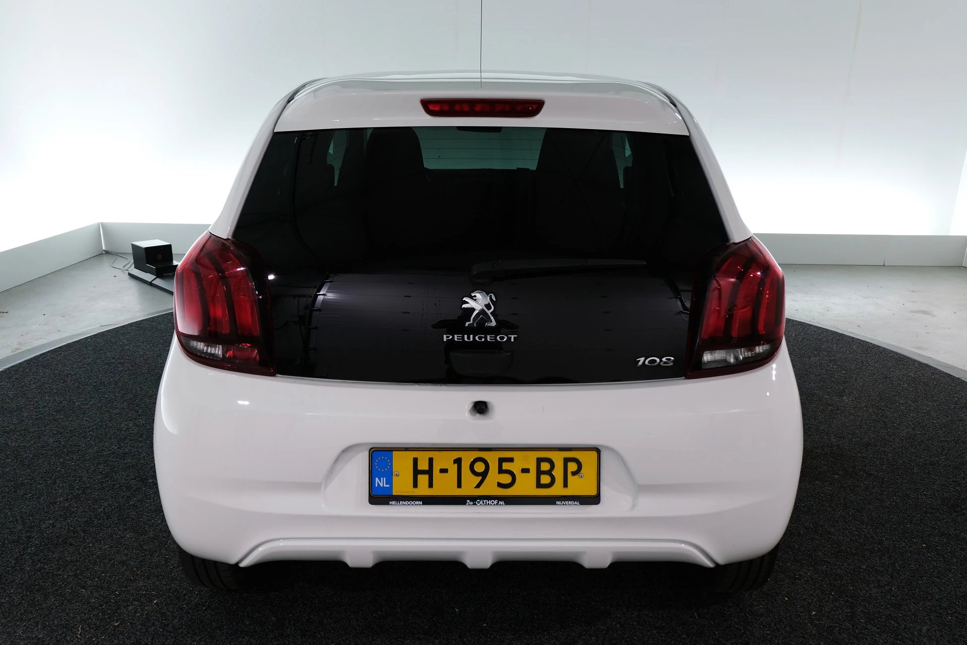 Hoofdafbeelding Peugeot 108