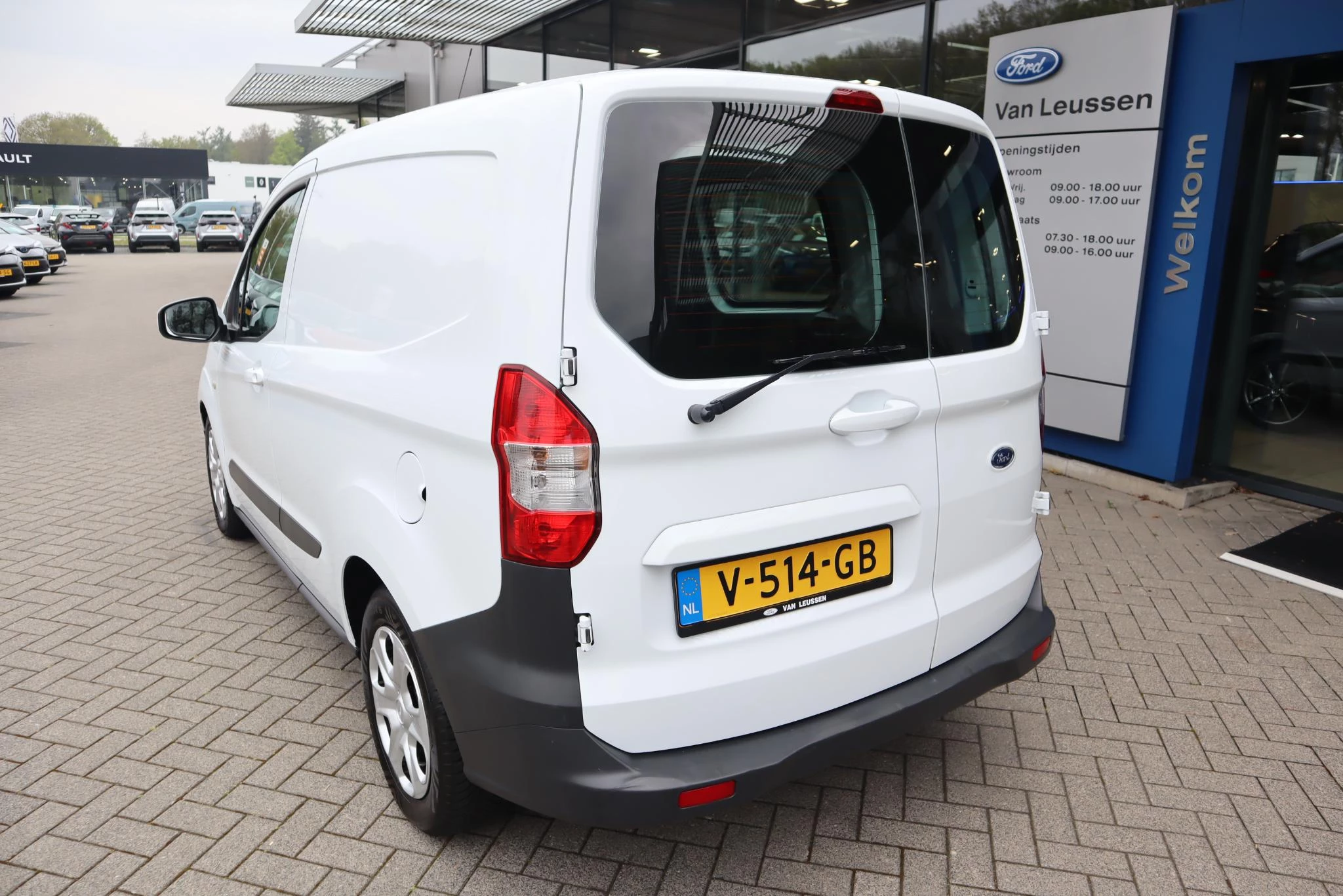 Hoofdafbeelding Ford Transit Courier