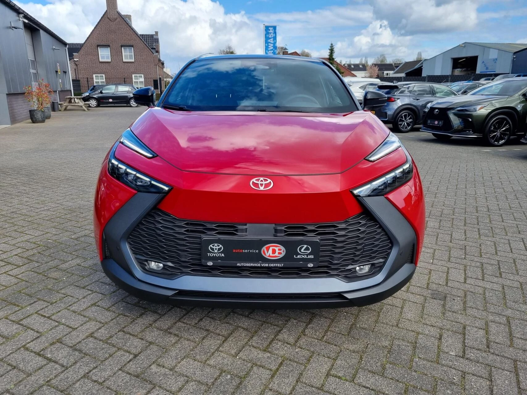 Hoofdafbeelding Toyota C-HR
