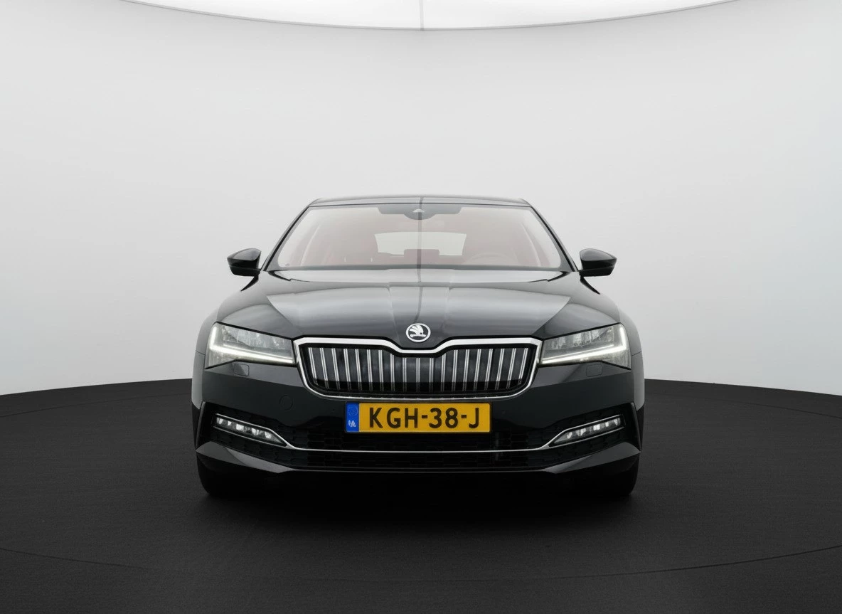 Hoofdafbeelding Škoda Superb
