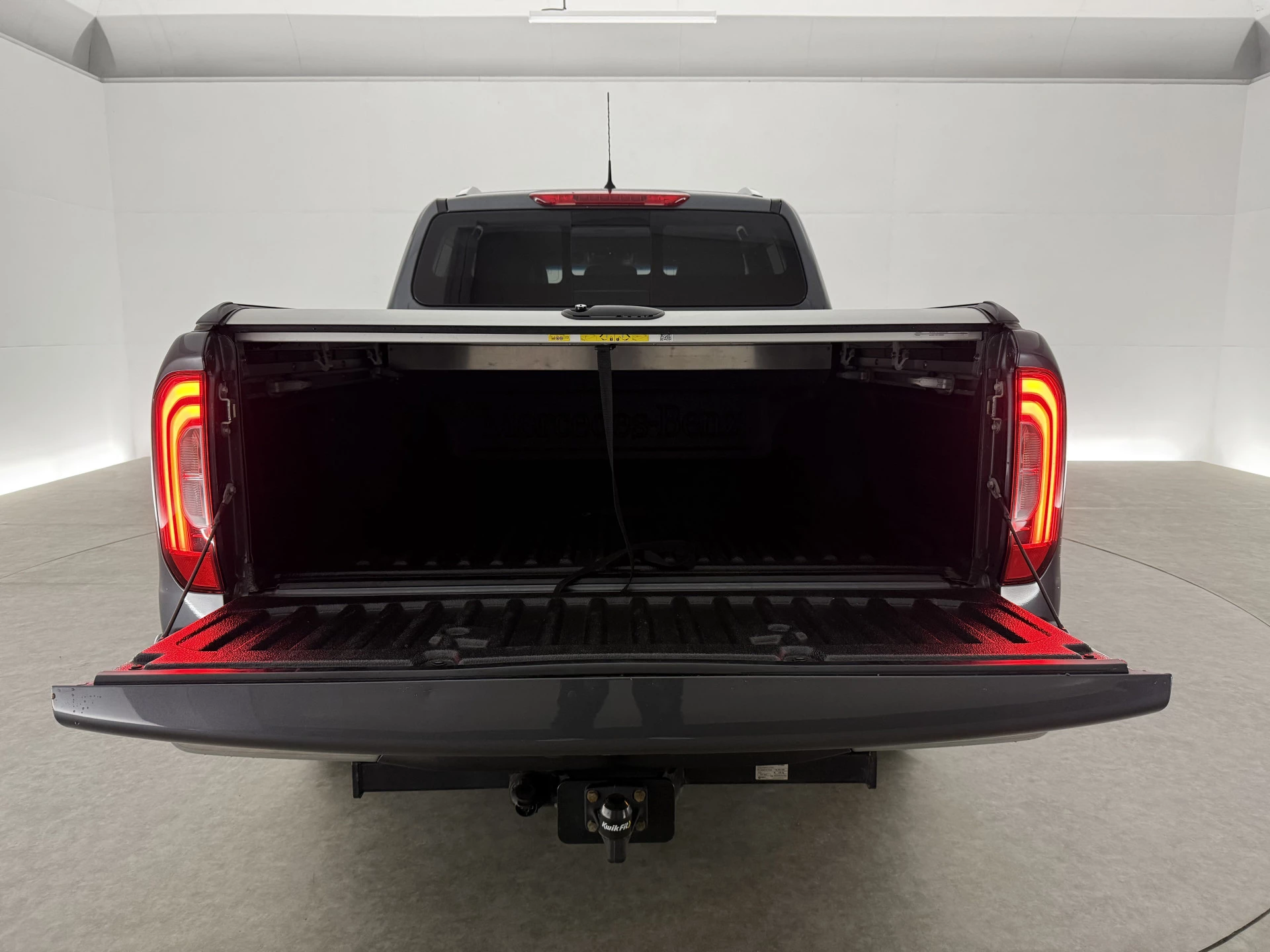 Hoofdafbeelding Mercedes-Benz X-Klasse