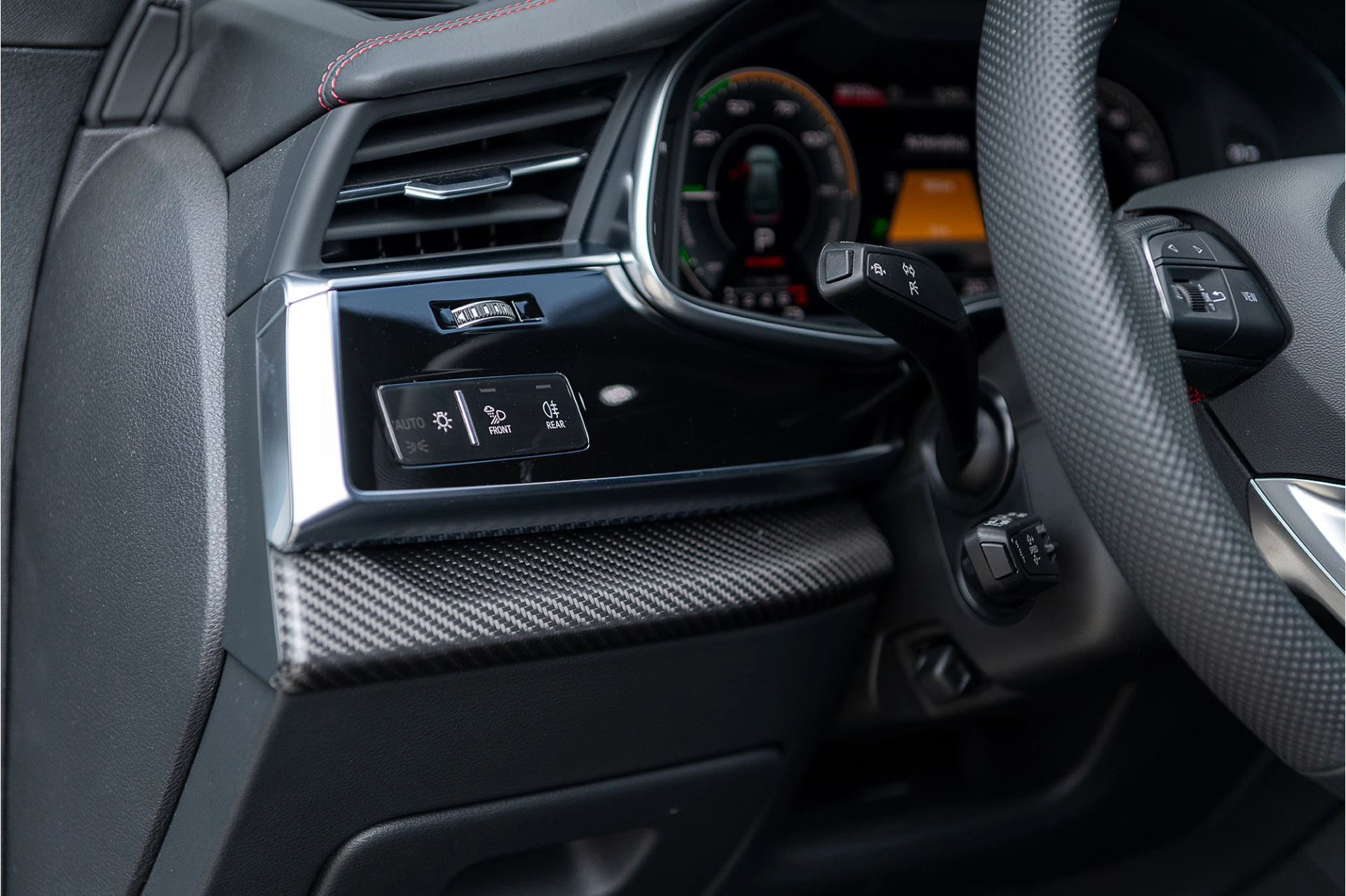 Hoofdafbeelding Audi Q8