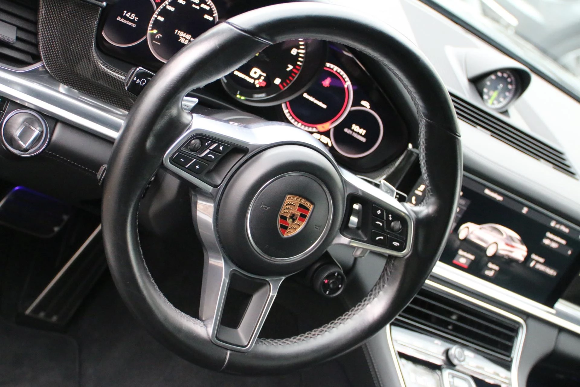 Hoofdafbeelding Porsche Panamera