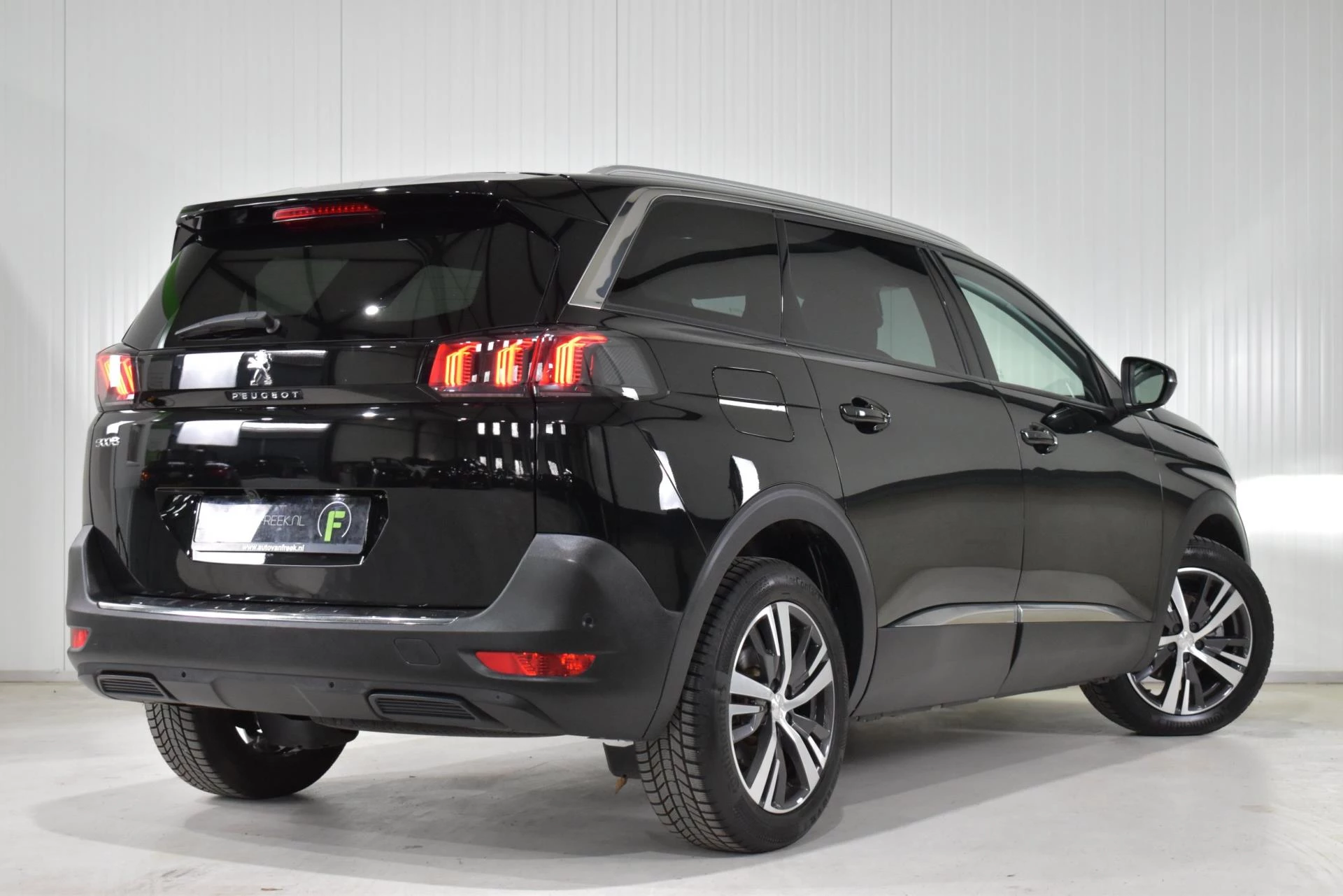 Hoofdafbeelding Peugeot 5008